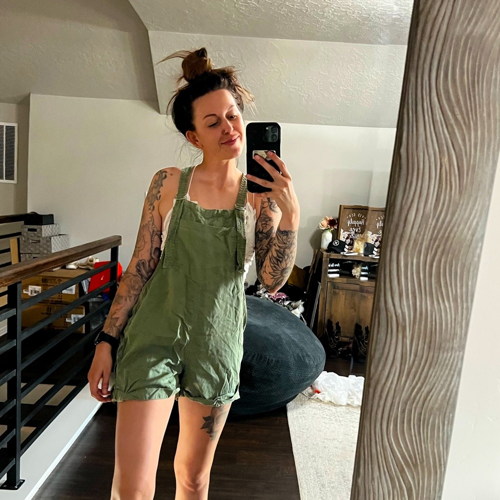 Aerie overall